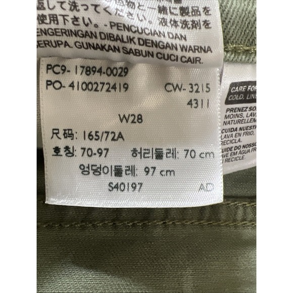 Levis Shorts‎ Womens 28.  5 Pocket Olive Green Denim Casual Camp Hiking Red Tab - Picture 6 of 7